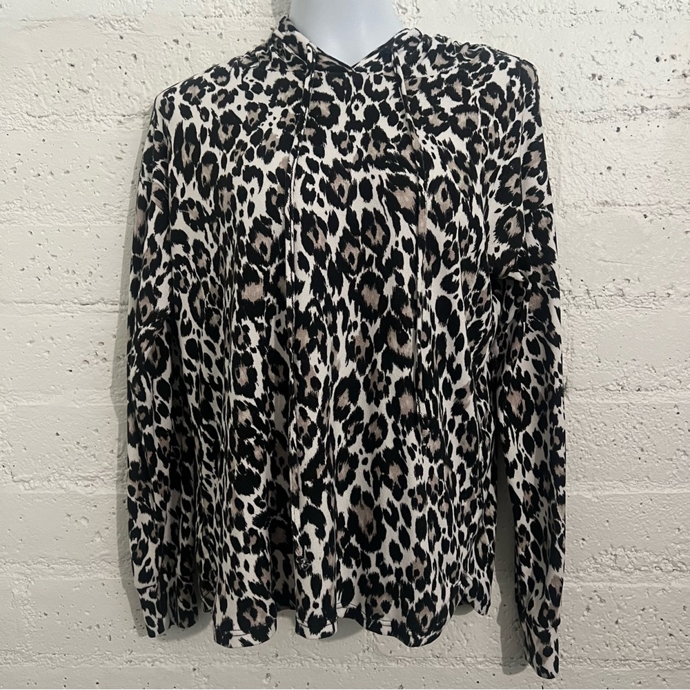 Wandering Dreams NY Womens Top S Leopard Cheetah Hoodie Long Sleeve Knit AV4